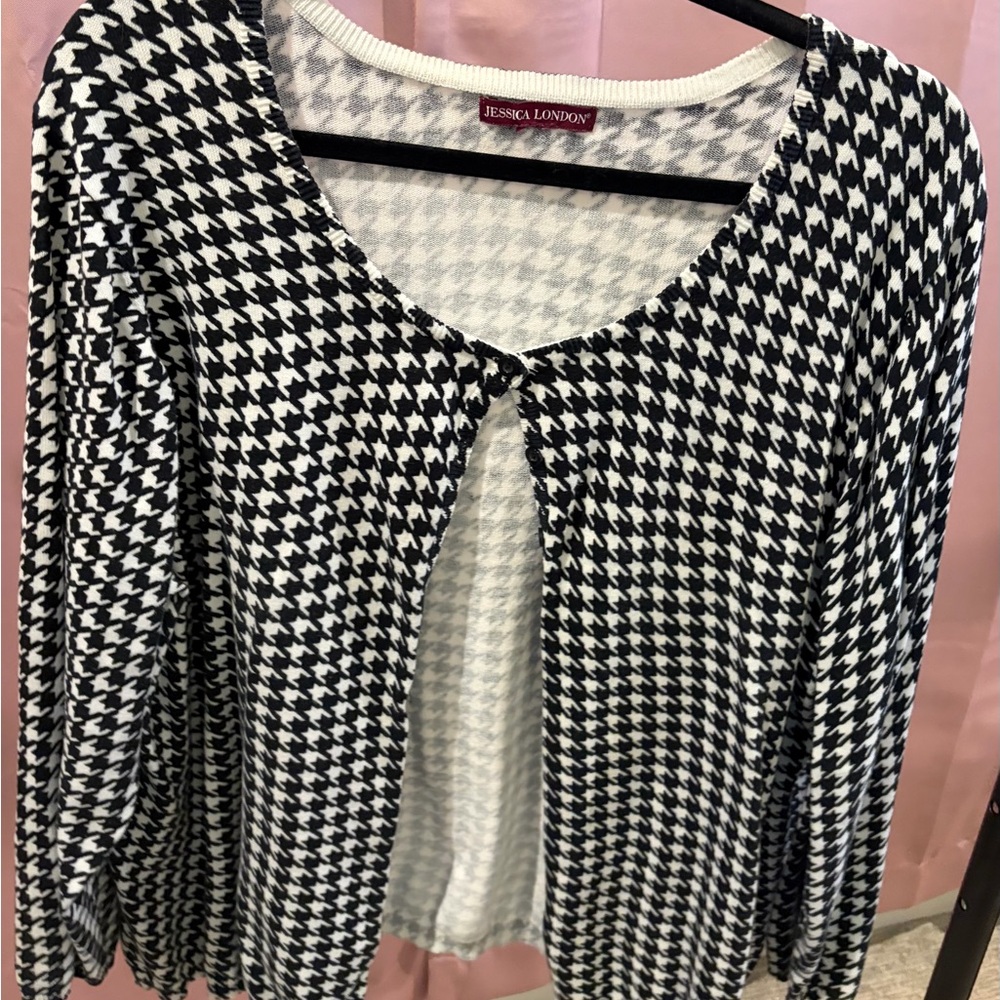 Jessica London Monochrome Houndstooth Sweater